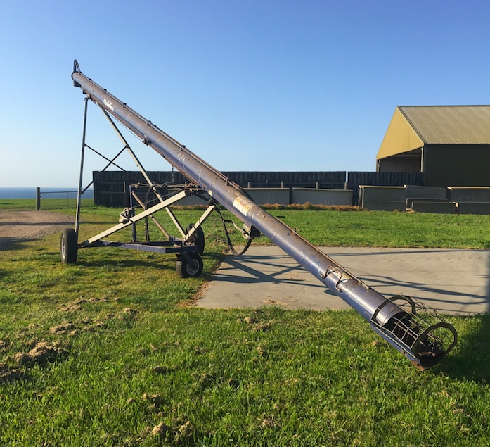 Grainline 40ft Hydraulic Auger Very little work Machinery